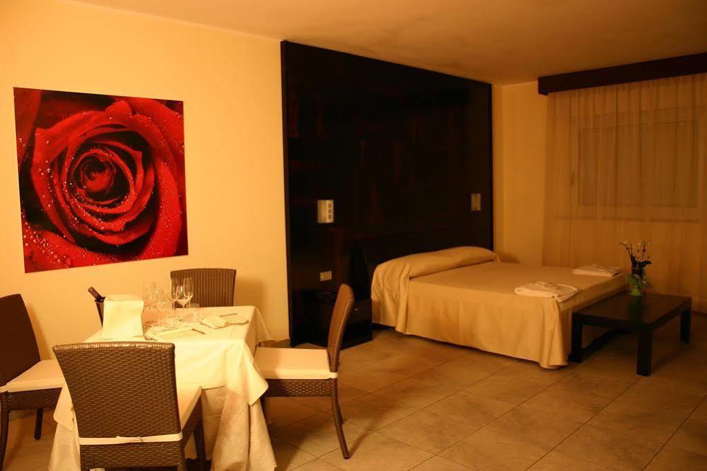 Hotel Le Sorgenti Popoli Esterno foto